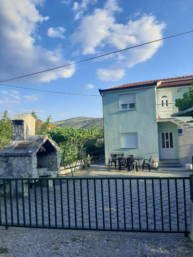 Apartments Gunja Poljica  Eksteriør bilde